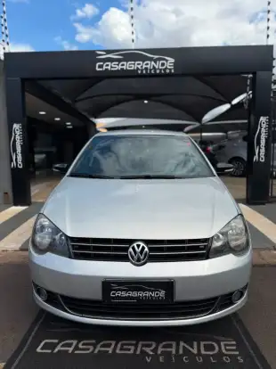 VOLKSWAGEN-POLO-2012