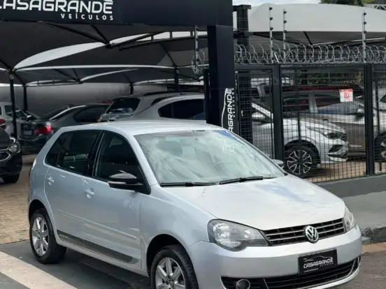 VOLKSWAGEN-POLO-1.6 MI SPORTLINE 8V FLEX 4P AUTOMATIZADO VOLKSWAGEN-POLO-2012