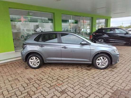 VOLKSWAGEN-POLO-1.0 170 TSI COMFORTLINE AUTOMÁTICO VOLKSWAGEN-POLO-2024