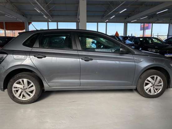 VOLKSWAGEN-POLO-2023