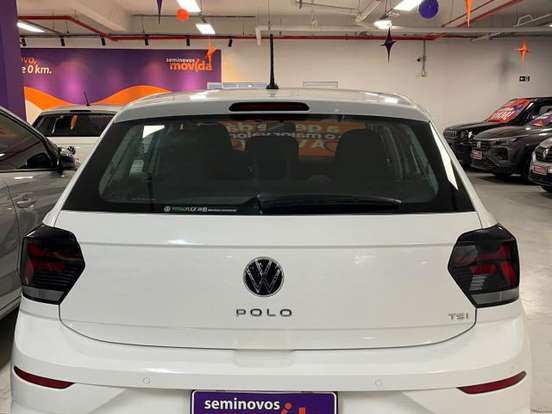 VOLKSWAGEN-POLO-1.0 170 TSI COMFORTLINE AUTOMÁTICO VOLKSWAGEN-POLO-2024