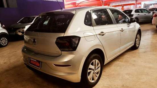 VOLKSWAGEN-POLO-2024