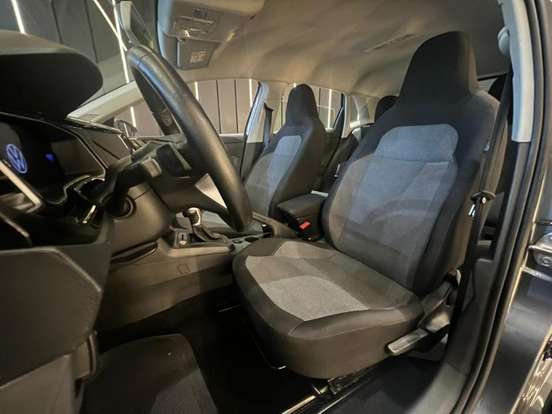 VOLKSWAGEN-POLO-2024