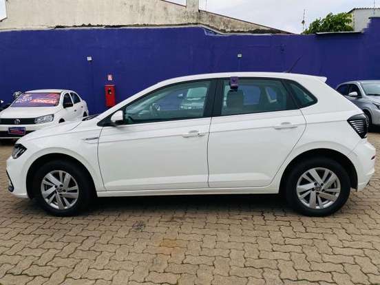 VOLKSWAGEN-POLO-2025