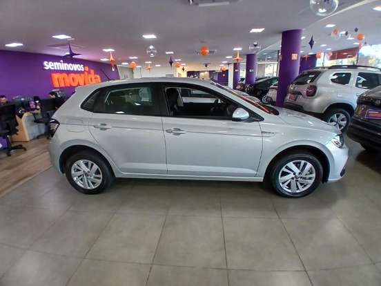 VOLKSWAGEN-POLO-1.0 170 TSI COMFORTLINE AUTOMÁTICO VOLKSWAGEN-POLO-2024