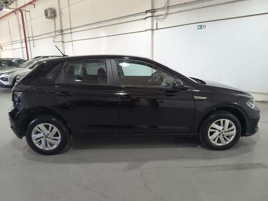 VOLKSWAGEN-POLO-1.0 170 TSI COMFORTLINE AUTOMÁTICO VOLKSWAGEN-POLO-2024