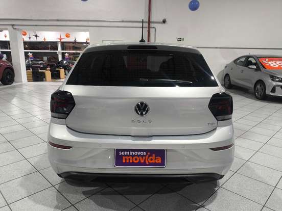VOLKSWAGEN-POLO-2024