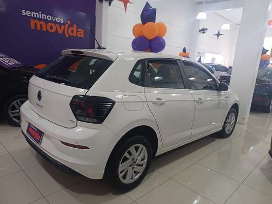 VOLKSWAGEN-POLO-2024