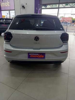 VOLKSWAGEN-POLO-2024