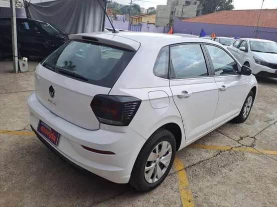 VOLKSWAGEN-POLO-2025