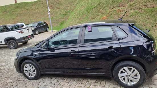 VOLKSWAGEN-POLO-2024