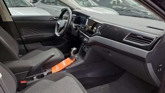 VOLKSWAGEN-POLO-2024