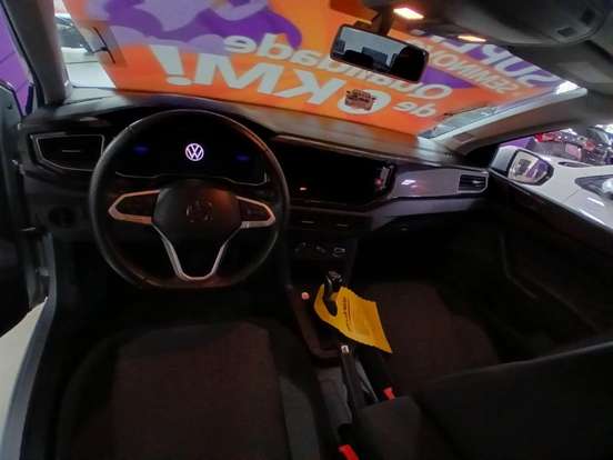 VOLKSWAGEN-POLO-2024