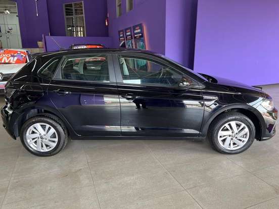 VOLKSWAGEN-POLO-2024