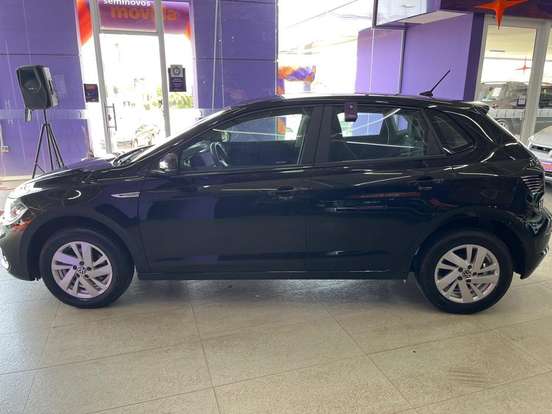 VOLKSWAGEN-POLO-2024