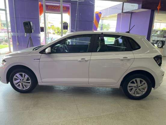 VOLKSWAGEN-POLO-2024