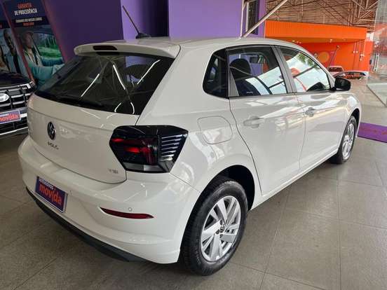 VOLKSWAGEN-POLO-2024