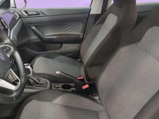 VOLKSWAGEN-POLO-1.0 170 TSI COMFORTLINE AUTOMÁTICO VOLKSWAGEN-POLO-2024