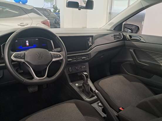 VOLKSWAGEN-POLO-2025