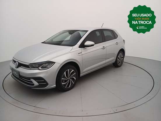 VOLKSWAGEN-POLO-2025