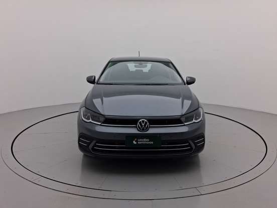 VOLKSWAGEN-POLO-2025