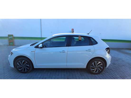 VOLKSWAGEN-POLO-2025