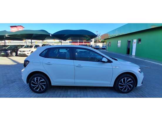 VOLKSWAGEN-POLO-2025