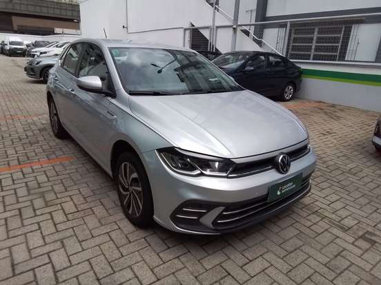 VOLKSWAGEN-POLO-2025