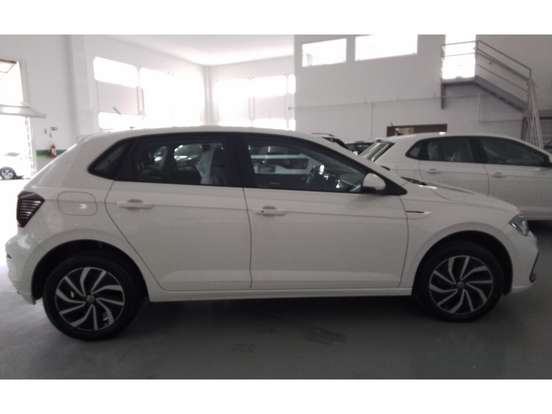 VOLKSWAGEN-POLO-1.0 170 TSI HIGHLINE AUTOMÁTICO VOLKSWAGEN-POLO-2025