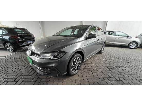 VOLKSWAGEN-POLO-2025