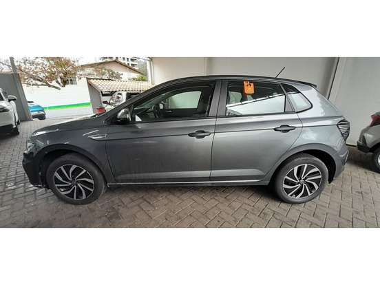 VOLKSWAGEN-POLO-1.0 170 TSI HIGHLINE AUTOMÁTICO VOLKSWAGEN-POLO-2025