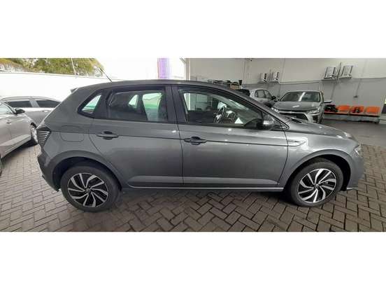 VOLKSWAGEN-POLO-2025