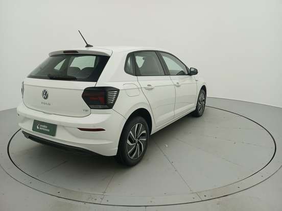 VOLKSWAGEN-POLO-2025