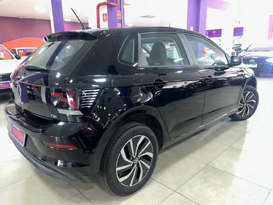VOLKSWAGEN-POLO-2024