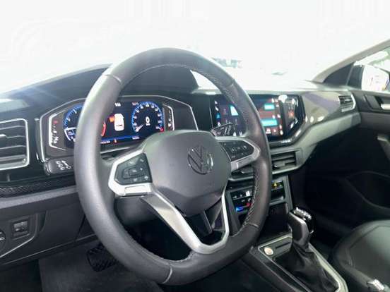 VOLKSWAGEN-POLO-1.0 170 TSI HIGHLINE AUTOMÁTICO VOLKSWAGEN-POLO-2024