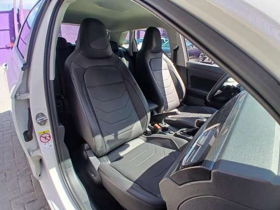 VOLKSWAGEN-POLO-1.0 170 TSI HIGHLINE AUTOMÁTICO VOLKSWAGEN-POLO-2024