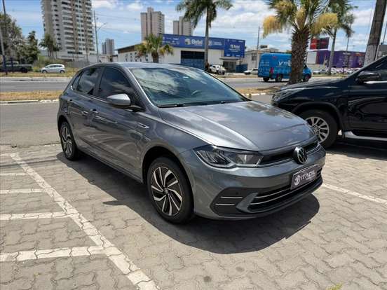 VOLKSWAGEN-POLO-2024