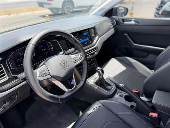 VOLKSWAGEN-POLO-2024