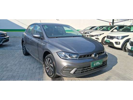 VOLKSWAGEN-POLO-2025
