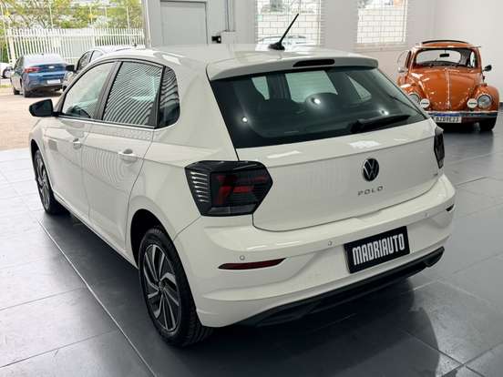 VOLKSWAGEN-POLO-2025