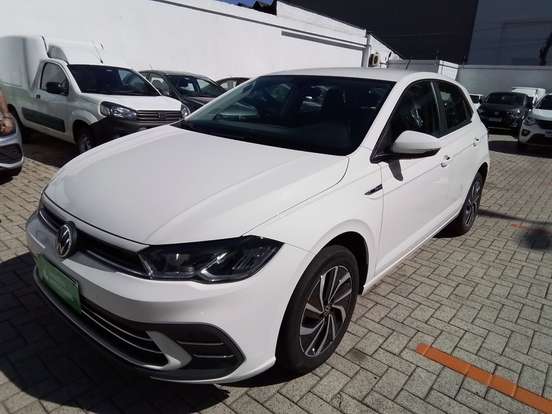VOLKSWAGEN-POLO-2025
