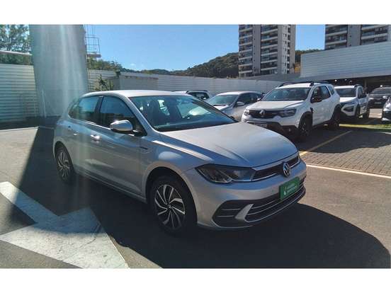 VOLKSWAGEN-POLO-2025