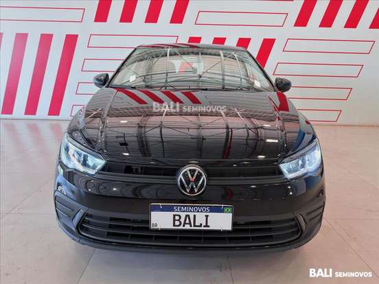 VOLKSWAGEN-POLO-2022