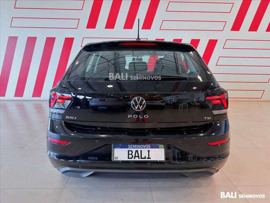 VOLKSWAGEN-POLO-2022