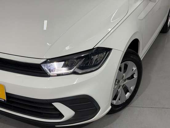 VOLKSWAGEN-POLO-2023