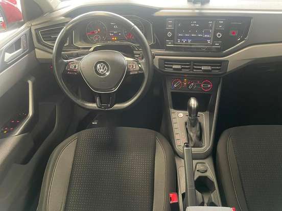 VOLKSWAGEN-POLO-1.0 200 TSI COMFORTLINE AUTOMÁTICO VOLKSWAGEN-POLO-2018