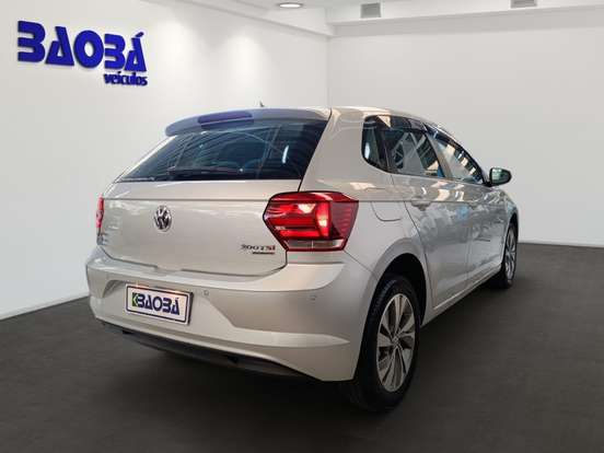 VOLKSWAGEN-POLO-1.0 200 TSI COMFORTLINE AUTOMÁTICO VOLKSWAGEN-POLO-2018