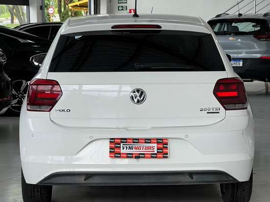VOLKSWAGEN-POLO-1.0 200 TSI COMFORTLINE AUTOMÁTICO VOLKSWAGEN-POLO-2018