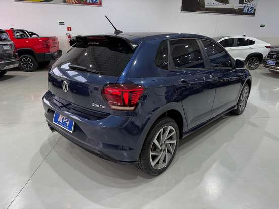 VOLKSWAGEN-POLO-2019