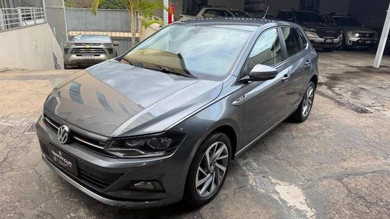 VOLKSWAGEN POLO 1.0 200 TSI HIGHLINE AUTOMÁTICO